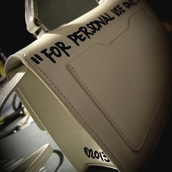 "Jitney" 2.8 Handbag by Off-White Virgil Abloh 2013 - Picture 5 of 6